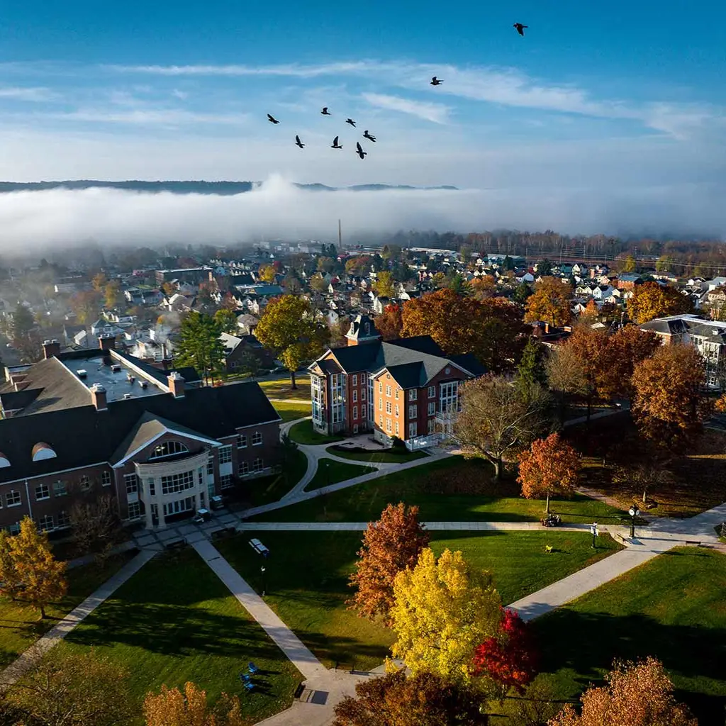 Plan sur l'université de Juniata, avec beaucoup de verdure